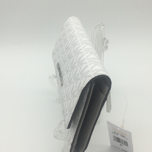 MICHAEL KORS JET SET TRAVEL Lg TRIFOLD WALLET - Picture 6 of 8